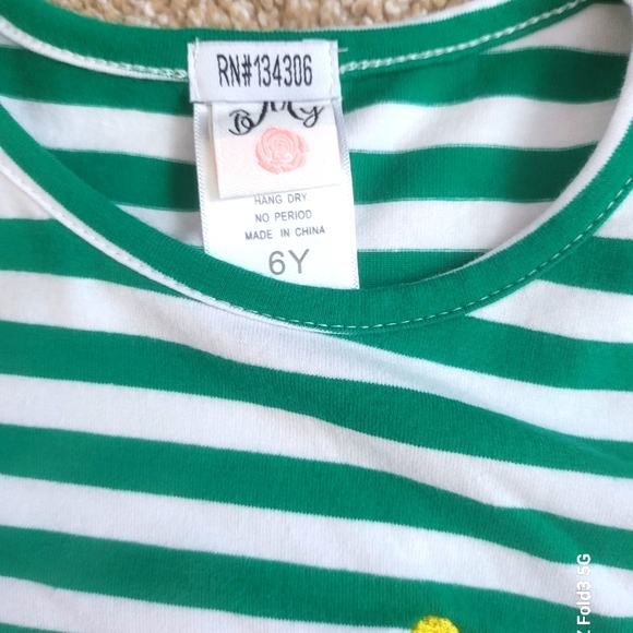 ❤️EUC❤️ MIA BELLE TWO PIECE HOLIDAY SET - Picture 3 of 7